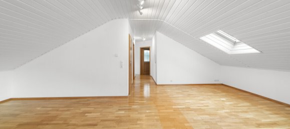 5 rooms House in Reutlingen, Germany No. 13262 13