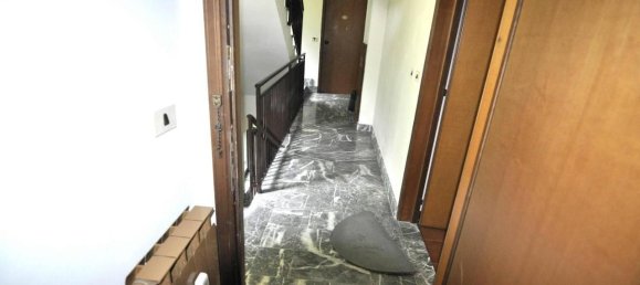 Квартира с 2 комнатами в Вернанте, Италия № 22081 16