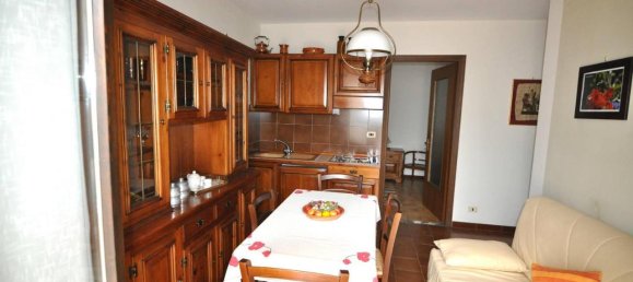 Квартира с 2 комнатами в Вернанте, Италия № 22081 3