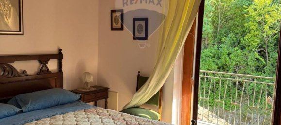 Casa de 7 habitaciónes en Aiello del Sabato, Italy No. 276659 16