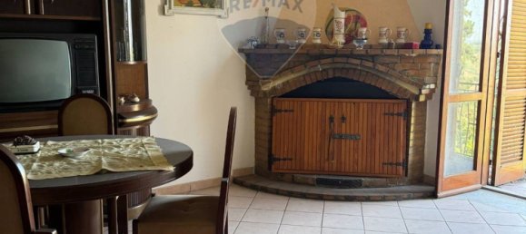 Casa de 7 habitaciónes en Aiello del Sabato, Italy No. 276659 8