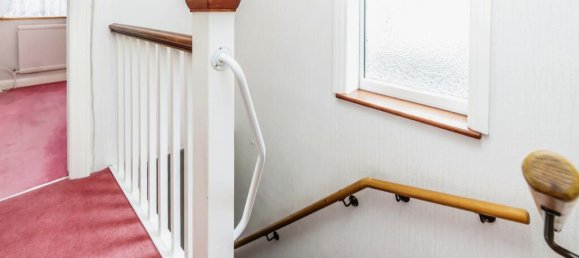 3 bedrooms House in Purley, United Kingdom No. 8068 30