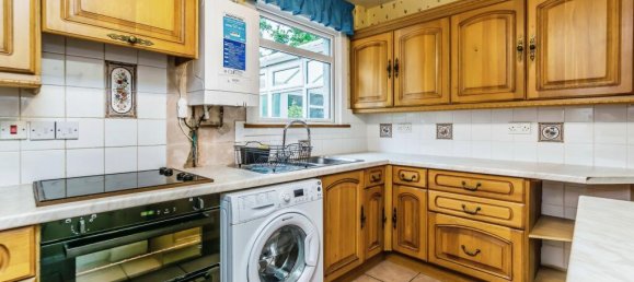 3 bedrooms House in Purley, United Kingdom No. 8068 33