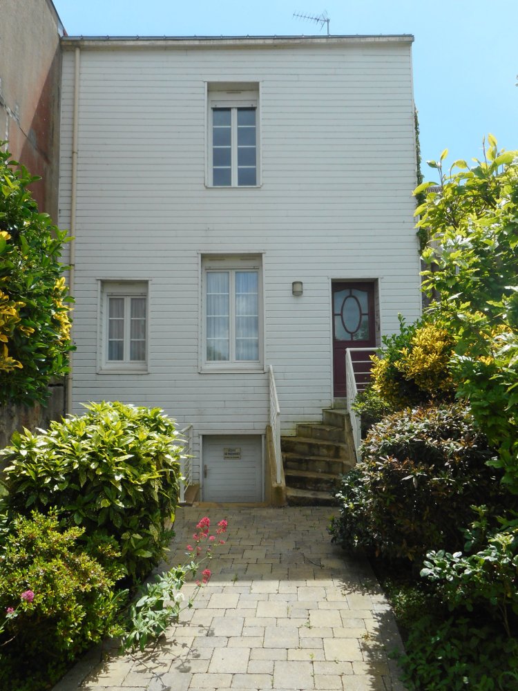 2 bedrooms House in Paimboeuf, France No. 112584