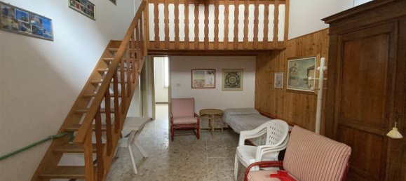 2-salle Appartement à Gignese, Italy No. 221479 3