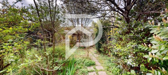 4 bedrooms House in Chateauroux, France No. 71276 24