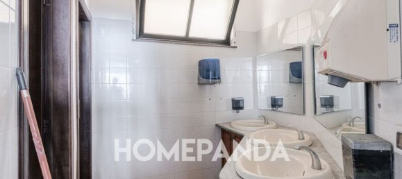 Propiedad comercial en Gioiosa Marea, Italy 448 m² No. 92902 24