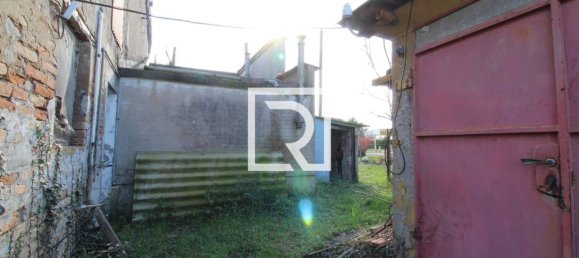 1 غرف نوم منزل في Russi, Italy رقم 75593 13