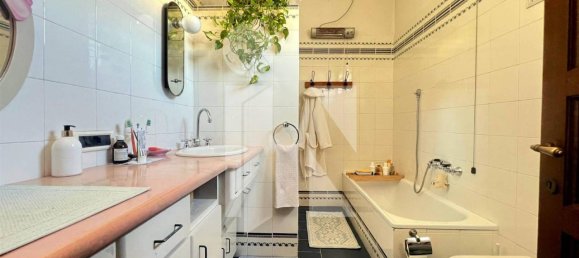 5 rooms Apartment in Mantua, Italy No. 244307 17