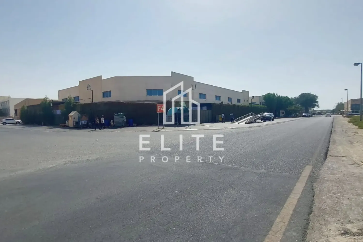 Armazém em Sharjah, UAE 6039 m² N.º 103142