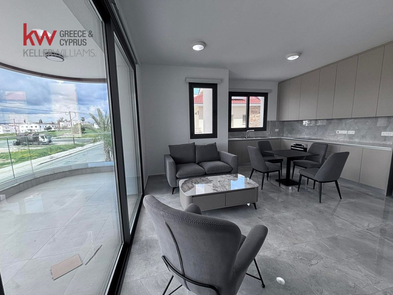 2 bedrooms Apartment in Larnaka, Cyprus No. 173435