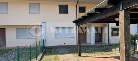 4 bedrooms Villa in Pordenone, Italy No. 98876 21