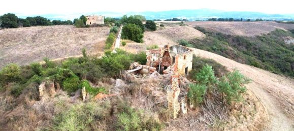 10 rooms House in Asciano, Italy No. 54148 5