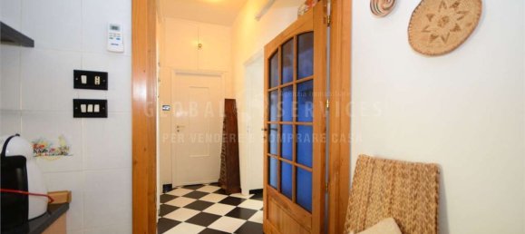 Квартира с 4 спальнями в Альгеро, Италия № 119632 8