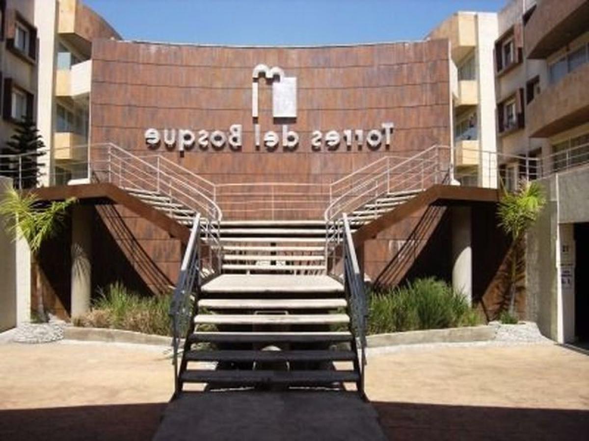 Apartamento de 3 dormitorios en Ciudad López Mateos, Mexico No. 222625