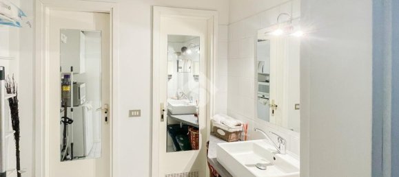 1غرفة عقار تجاري في Brescia, Italy رقم 209539 21