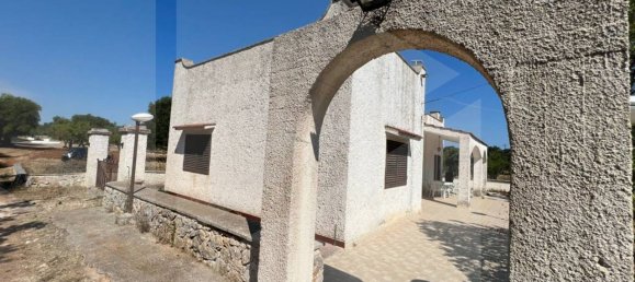 Villa de 3 habitaciónes en Ostuni, Italy No. 22235 3