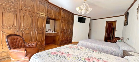 بناية في Santa Comba, Spain 224متر مربع رقم 56590 40