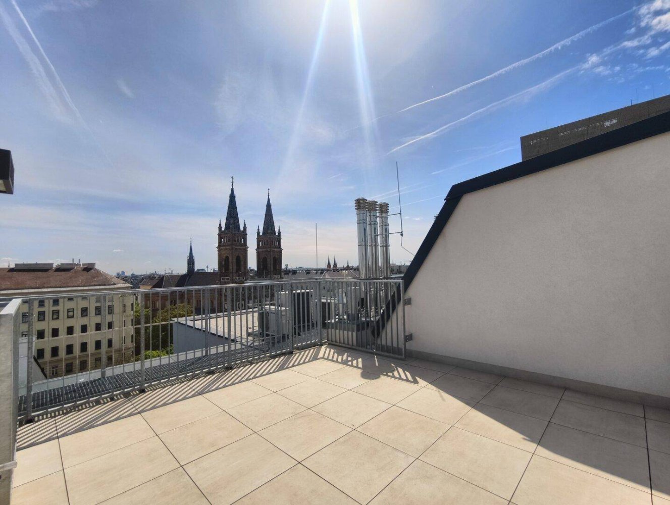 3 rooms Duplex in Hernals, Austria No. 173099