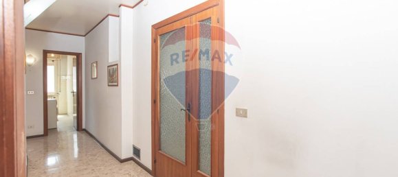 Apartamento T3 em Pescara, Italy N.º 303646 15
