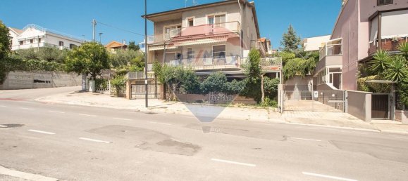 Apartamento T3 em Pescara, Italy N.º 303646 2