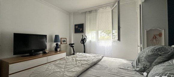 3 bedrooms Apartment in Joue-les-Tours, France No. 223568 7