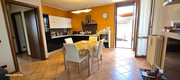 3 bedrooms Apartment in Viadana, Italy No. 362215 2