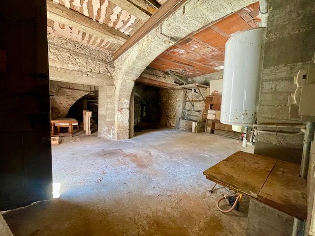 9 rooms House in Roujan, France No. 333591