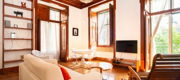 2 bedrooms Apartment in Lisbon, Portugal No. 96135 2