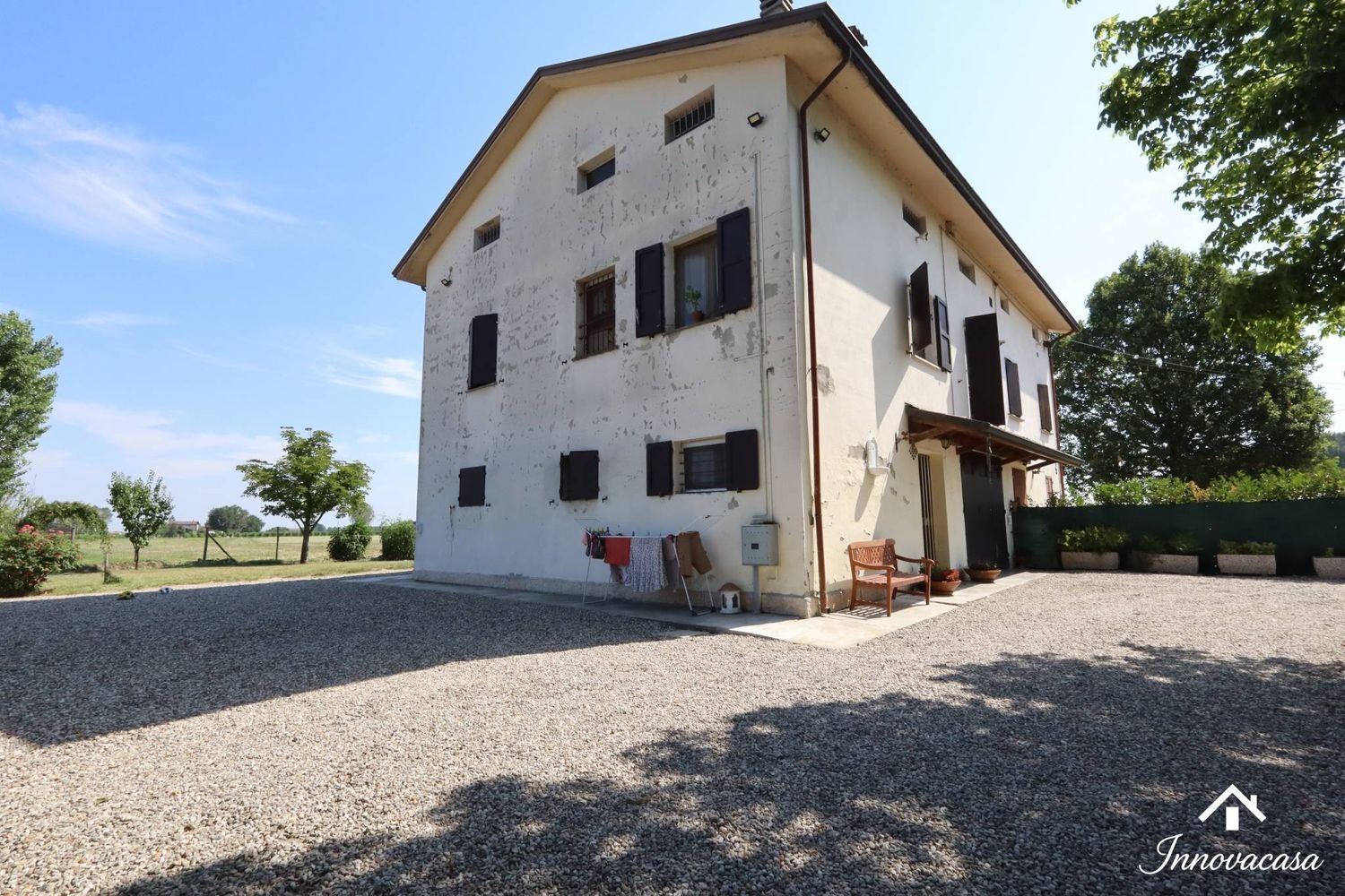 5 bedrooms Villa in Correggio, Italy No. 323411