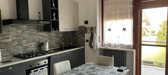 3 rooms Apartment in Santena, Italy No. 160651 9