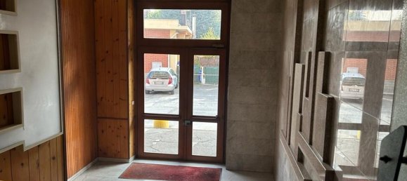 3 rooms Apartment in Santena, Italy No. 160651 4
