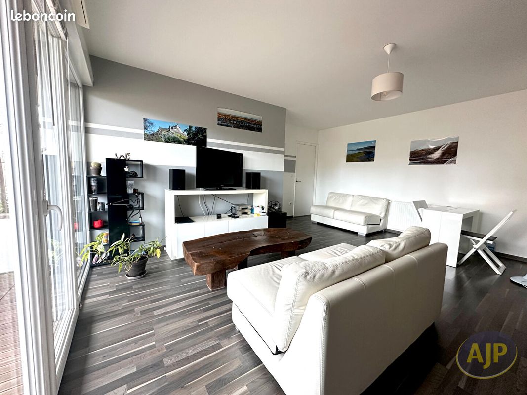 3 غرف نوم شقة في Orvault, France رقم 337356