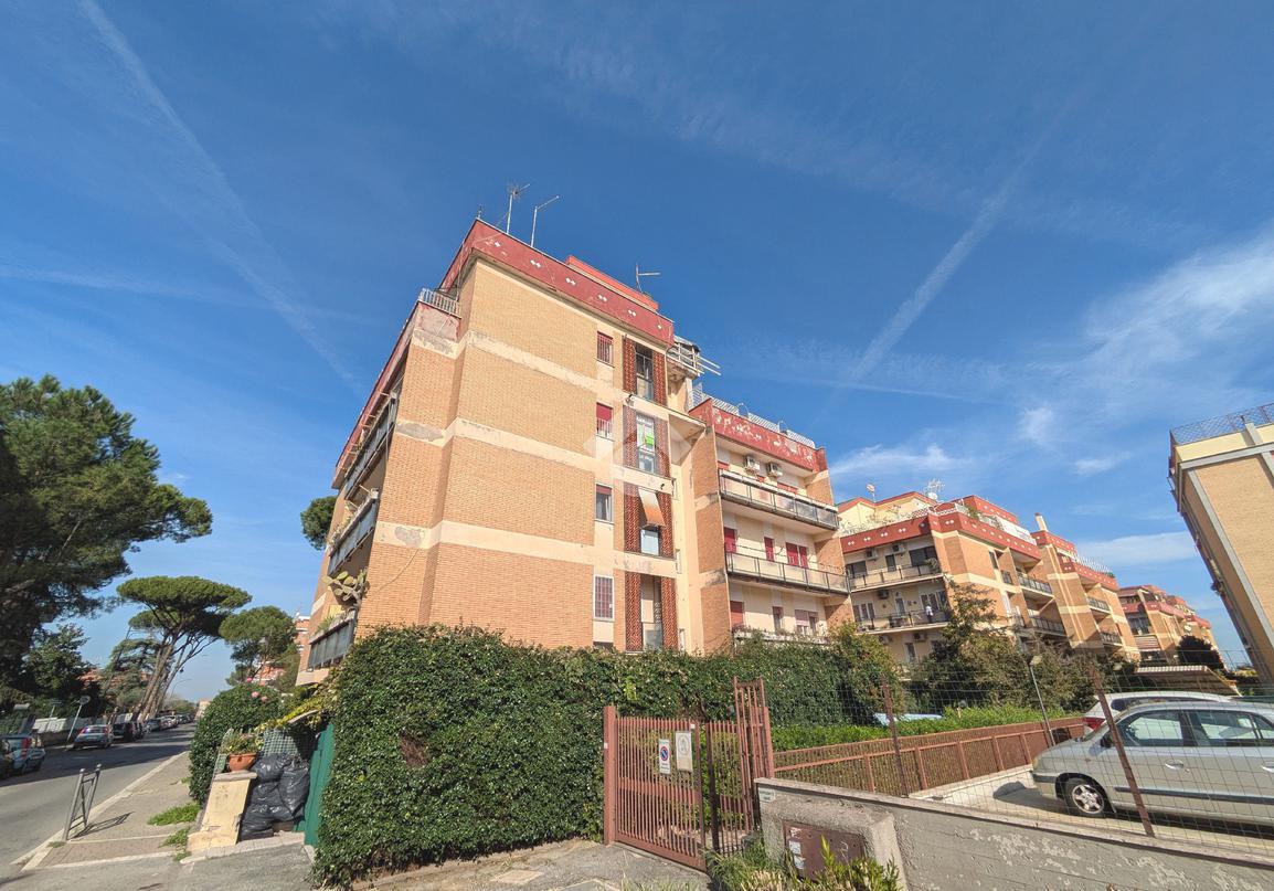 4-salle Appartement à Ciampino, Italy No. 174267