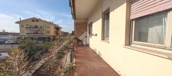 4-salle Appartement à Ciampino, Italy No. 174267 16