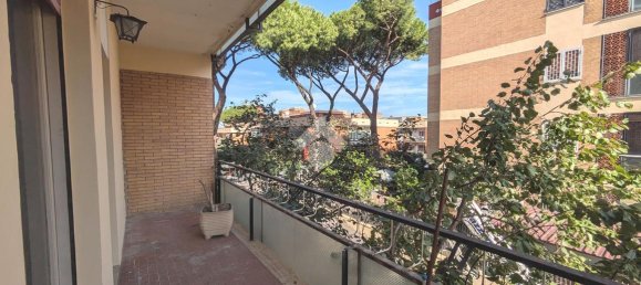 4-salle Appartement à Ciampino, Italy No. 174267 8