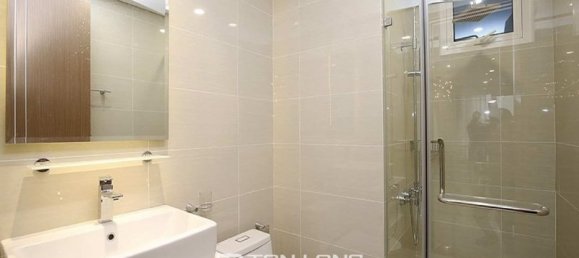 Apartamento de 3 dormitorios en Tay Ho, Vietnam No. 722 19