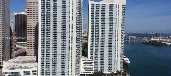 2 dormitorios propiedad comercial en venta en Miami, Miami-Dade, Florida, USA № 614109 2