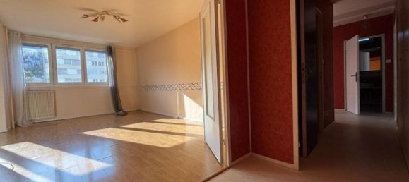 Квартира с 4 спальнями в Сент-Этьен, Франция № 306657 5