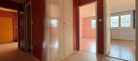 Квартира с 4 спальнями в Сент-Этьен, Франция № 306657 10