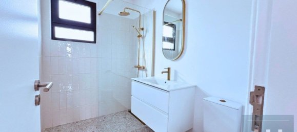 3 bedrooms House in Funchal, Portugal No. 144044 16