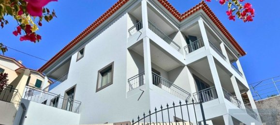 3 bedrooms House in Funchal, Portugal No. 144044 2