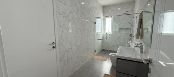 Villa de 3 dormitorios en Hua Hin, Thailand No. 77690 11