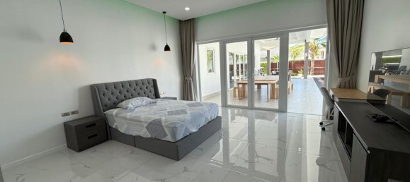 Villa de 3 dormitorios en Hua Hin, Thailand No. 77690 7