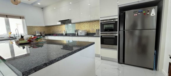 Villa de 3 dormitorios en Hua Hin, Thailand No. 77690 22