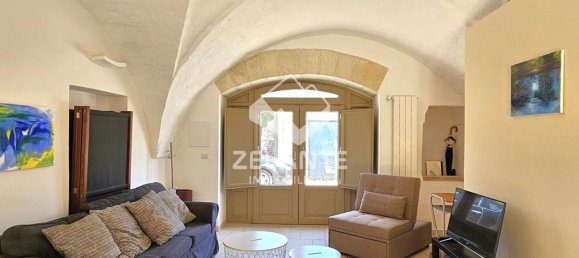 8 Schlafzimmer Haus in Diso, Italy, Nr. 336849 28