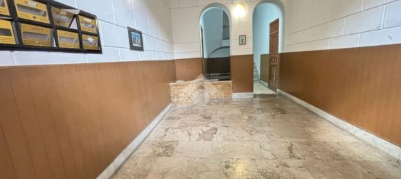 4-salle Appartement à Palermo, Italy No. 299744 5