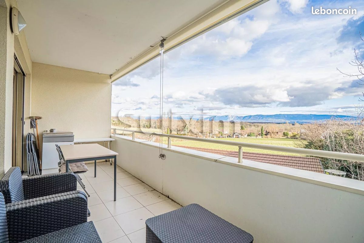 2 bedrooms Apartment in Peron, France No. 335350