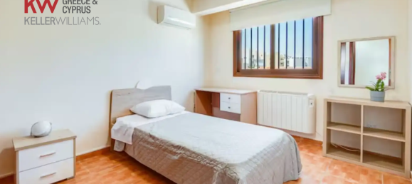 3 bedrooms Apartment in Larnaca, Cyprus No. 26058 8