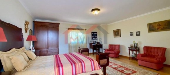 5 bedrooms Villa in Faro, Portugal No. 137063 18